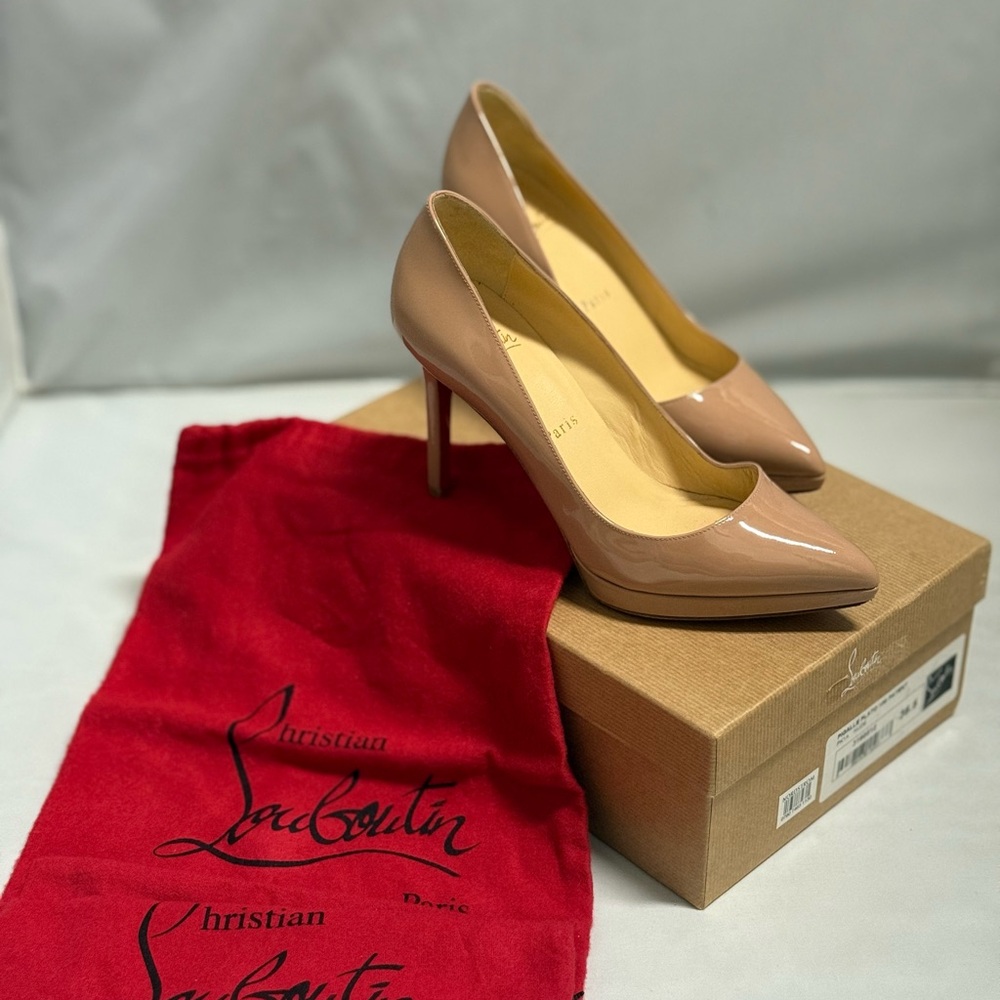 Christian Louboutin Beige Patent Leather Heels